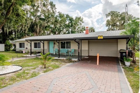 Casa en Frostproof, Florida 4 dormitorios, 144.93 m2 № 2369543