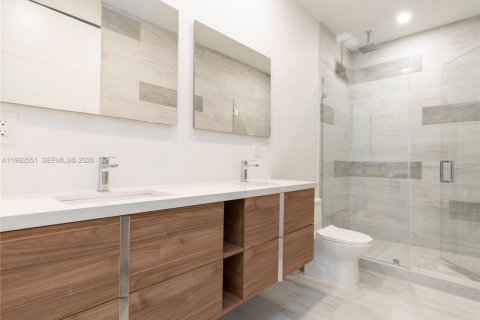 Купить таунхаус в Форт-Лодердейл, Флорида 3 спальни, 144м2, № 2065765 - фото 20