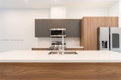 Купить таунхаус в Форт-Лодердейл, Флорида 3 спальни, 144м2, № 2065765 - фото 9