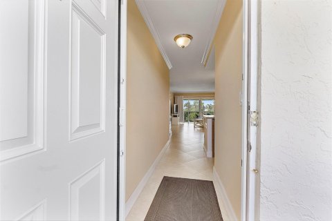 Condo in Deerfield Beach, Florida, 2 bedrooms  № 1151663 - photo 1