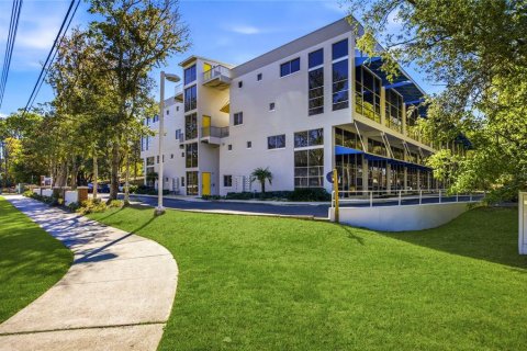 Condo in Gainesville, Florida, 3 bedrooms  № 2199166