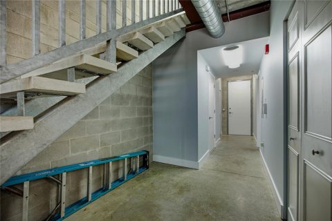 Condo in Gainesville, Florida, 3 bedrooms № 2199166 - photo 19