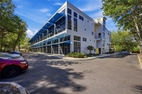 Condo in Gainesville, Florida, 3 bedrooms № 2199166 - photo 2
