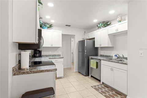 House in Dunnellon, Florida 3 bedrooms, 136.57 sq.m. № 1385483 - photo 13
