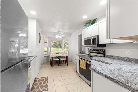 House in Dunnellon, Florida 3 bedrooms, 136.57 sq.m. № 1385483 - photo 10