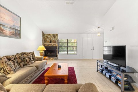 House in Dunnellon, Florida 3 bedrooms, 136.57 sq.m. № 1385483 - photo 5