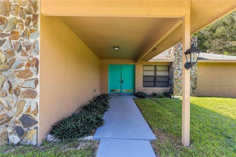 House in Dunnellon, Florida 3 bedrooms, 136.57 sq.m. № 1385483 - photo 2
