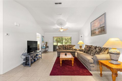 House in Dunnellon, Florida 3 bedrooms, 136.57 sq.m. № 1385483 - photo 7