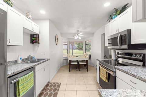 House in Dunnellon, Florida 3 bedrooms, 136.57 sq.m. № 1385483 - photo 11