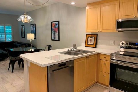 House in Bradenton, Florida 2 bedrooms, 103.96 sq.m. № 2199793 - photo 6