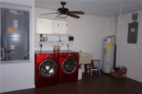Villa ou maison à louer à Ocala, Floride: 2 chambres, 83.61 m2 № 1917434 - photo 15