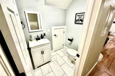 Adosado en venta en Brandon, Florida, 2 dormitorios, 148.18 m2 № 1900203 - foto 4