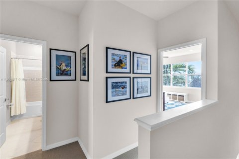 Touwnhouse à vendre à Hollywood, Floride: 3 chambres, 132.01 m2 № 1964192 - photo 11