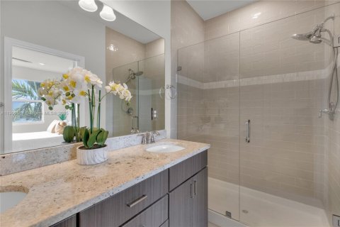 Touwnhouse à vendre à Hollywood, Floride: 3 chambres, 132.01 m2 № 1964192 - photo 13