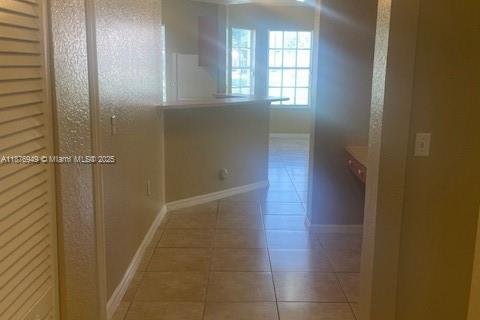 Condominio en alquiler en North Lauderdale, Florida, 3 dormitorios № 1928684 - foto 6