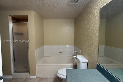 Condominio en alquiler en North Lauderdale, Florida, 3 dormitorios № 1928684 - foto 14