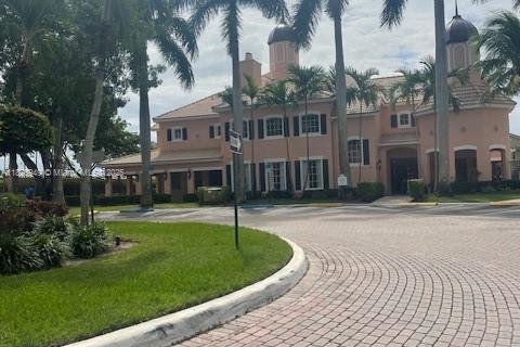 Condominio en alquiler en North Lauderdale, Florida, 3 dormitorios № 1928684 - foto 15