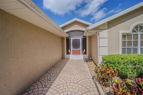 House in San Antonio, Florida 2 bedrooms, 157.93 sq.m. № 1838504 - photo 7
