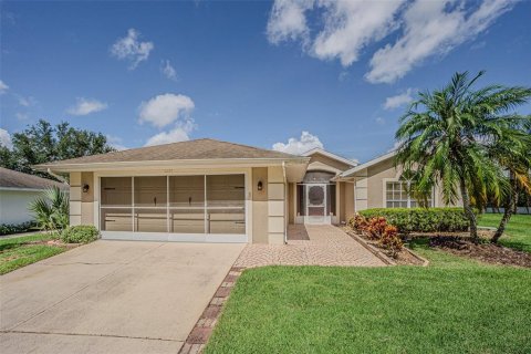 House in San Antonio, Florida 2 bedrooms, 157.93 sq.m. № 1838504 - photo 6