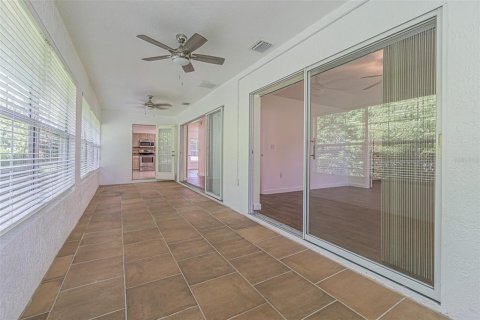 House in San Antonio, Florida 2 bedrooms, 157.93 sq.m. № 1838504 - photo 25