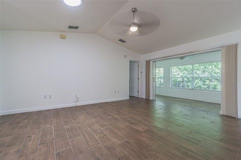 House in San Antonio, Florida 2 bedrooms, 157.93 sq.m. № 1838504 - photo 13