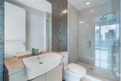 Condo in Miami, Florida, 3 bedrooms  № 2076344 - photo 13