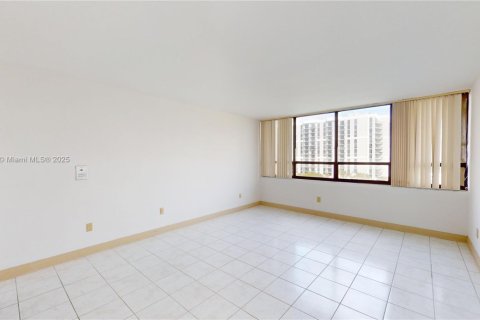 Condominio en venta en Miami, Florida, 2 dormitorios, 152.17 m2 № 1922705 - foto 10