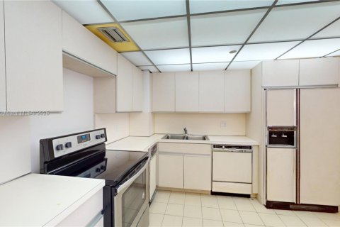Condominio en venta en Miami, Florida, 2 dormitorios, 152.17 m2 № 1922705 - foto 7