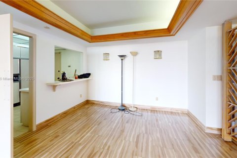Condominio en venta en Miami, Florida, 2 dormitorios, 152.17 m2 № 1922705 - foto 8