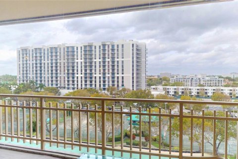Condominio en venta en Miami, Florida, 2 dormitorios, 152.17 m2 № 1922705 - foto 1