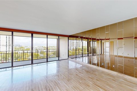 Condominio en venta en Miami, Florida, 2 dormitorios, 152.17 m2 № 1922705 - foto 4
