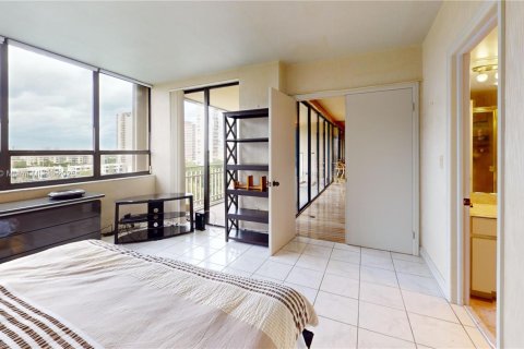 Condominio en venta en Miami, Florida, 2 dormitorios, 152.17 m2 № 1922705 - foto 24