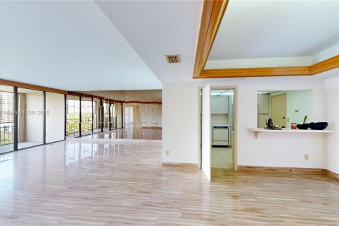Condominio en venta en Miami, Florida, 2 dormitorios, 152.17 m2 № 1922705 - foto 5