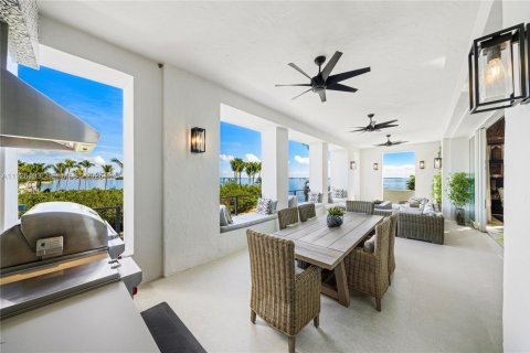 Villa ou maison à vendre à Miami, Floride: 5 chambres, 709.96 m2 № 1991116 - photo 7