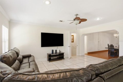 Casa en venta en Saint Petersburg, Florida, 4 dormitorios, 340.95 m2 № 2223331 - foto 6