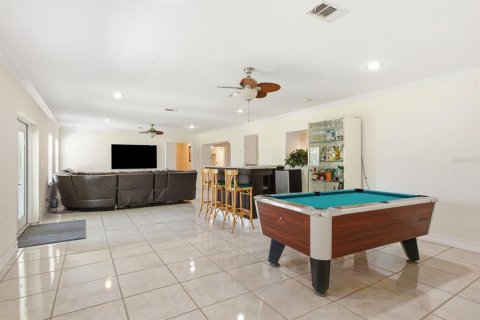 Casa en venta en Saint Petersburg, Florida, 4 dormitorios, 340.95 m2 № 2223331 - foto 10