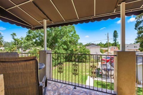 Casa en venta en Saint Petersburg, Florida, 4 dormitorios, 340.95 m2 № 2223331 - foto 30