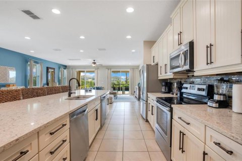 Villa ou maison à vendre à Kissimmee, Floride: 9 chambres, 477.7 m2 № 1718974 - photo 17