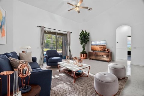 Casa en venta en Mount Dora, Florida, 4 dormitorios, 202.06 m2 № 1918521 - foto 12