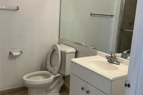 Condo in Deerfield Beach, Florida, 2 bedrooms  № 1957222 - photo 6