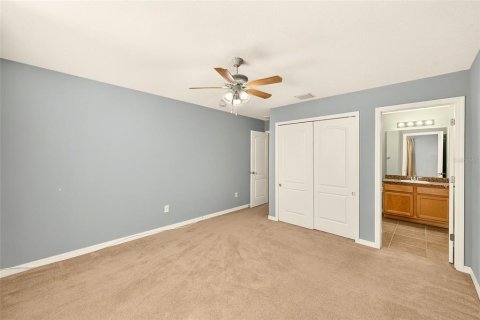 House in Lutz, Florida 4 bedrooms, 305.18 sq.m. № 2199754 - photo 26