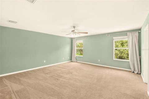 House in Lutz, Florida 4 bedrooms, 305.18 sq.m. № 2199754 - photo 20
