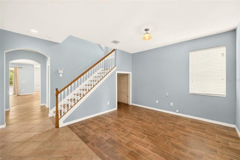 House in Lutz, Florida 4 bedrooms, 305.18 sq.m. № 2199754 - photo 4