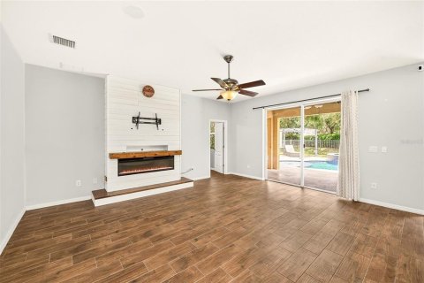 House in Lutz, Florida 4 bedrooms, 305.18 sq.m. № 2199754 - photo 6