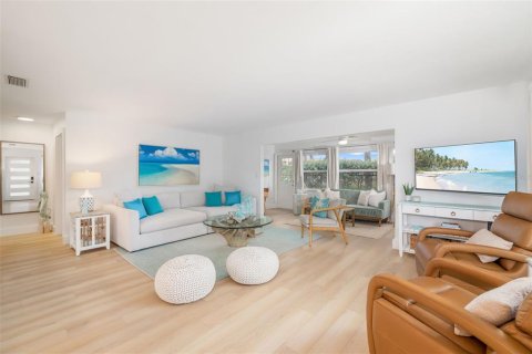 Casa en venta en Sarasota, Florida, 2 dormitorios, 120.4 m2 № 1844728 - foto 5