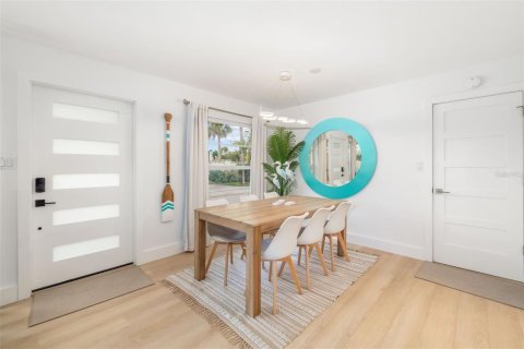 Casa en venta en Sarasota, Florida, 2 dormitorios, 120.4 m2 № 1844728 - foto 14