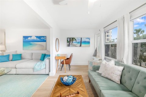 Casa en venta en Sarasota, Florida, 2 dormitorios, 120.4 m2 № 1844728 - foto 12