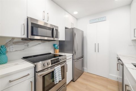 Casa en venta en Sarasota, Florida, 2 dormitorios, 120.4 m2 № 1844728 - foto 19