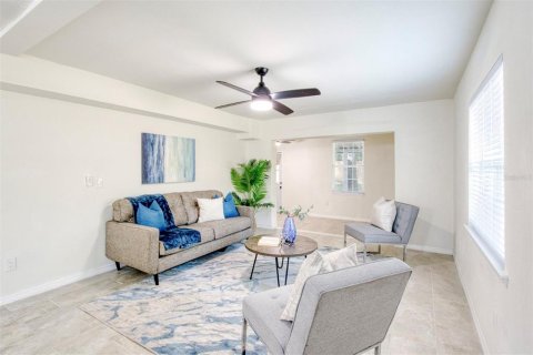 Casa en venta en Sorrento, Florida, 3 dormitorios, 132.76 m2 № 1826902 - foto 10