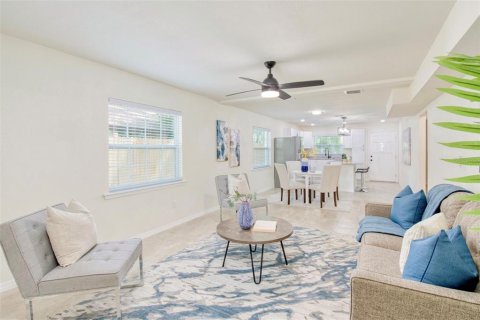 Casa en venta en Sorrento, Florida, 3 dormitorios, 132.76 m2 № 1826902 - foto 9